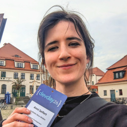 Portrait einer lächelnden Frau