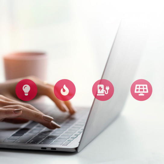 Grafik: aufgeklappter Laptop mit tippenden Fingern auf der Tastatur