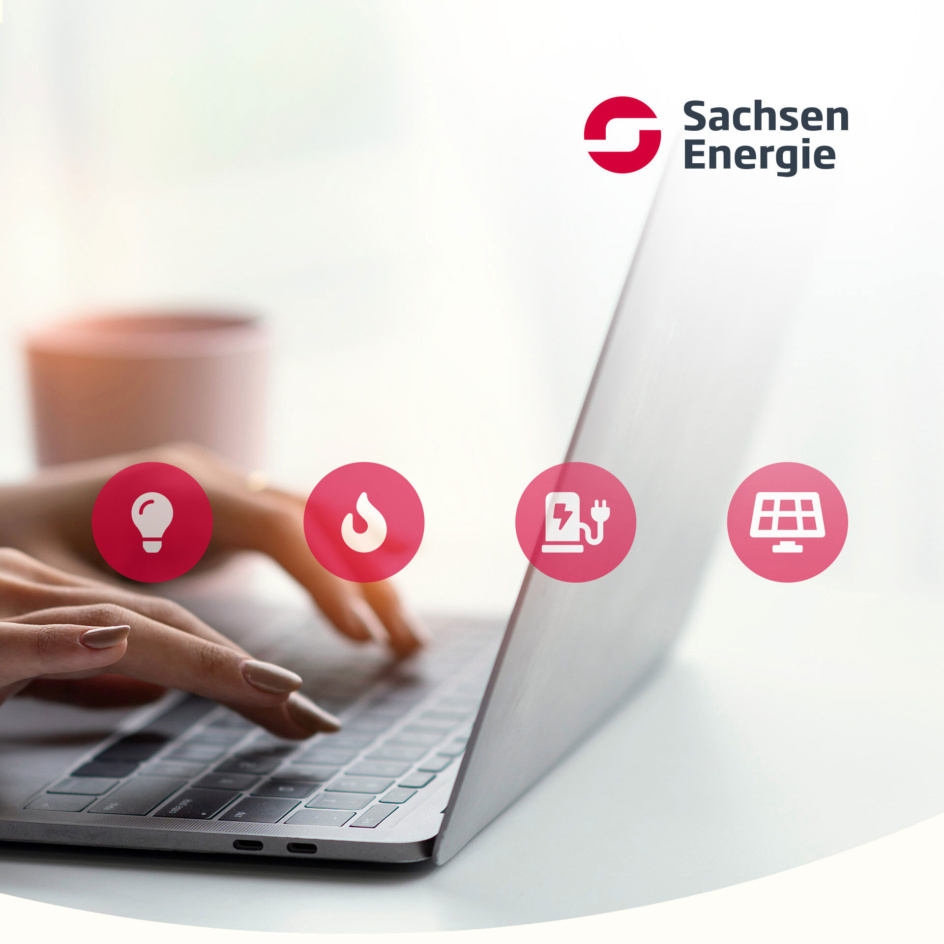 Foto: zwei Haende bedienen Laptop
