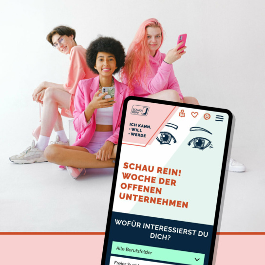 Grafik: Smartphone und drei Jugendliche im Hintergrund