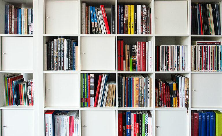 Produktion und grafische Gestaltung von Bücher mit Beratung