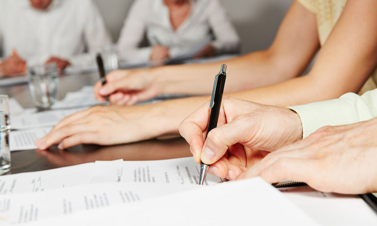 Ideenfindung zur Dachmarke und Corporate Design Ideenfindung zur Dachmarke und Corporate Design