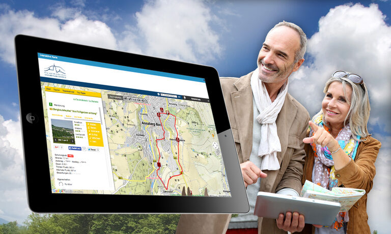 Interaktive Karte auf www.annaberg-buchholz.de Collage: Tablet mit Landkarte. Daneben zwei lächelnde Personen.